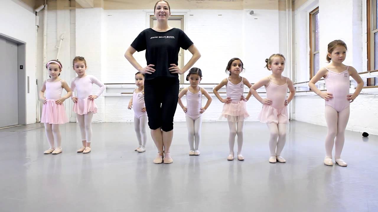 What is the Aim of Ballet Classes for Children in Singapore?