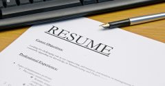 Start with the resume build online and download it free of charge from various websites.